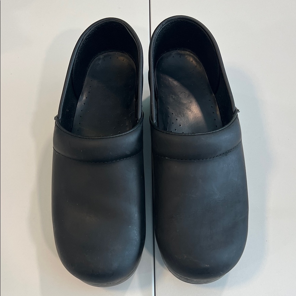 Dansko - 39,‎ Black Slip-On Loafers, wedge, clog
